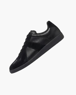 Full Black